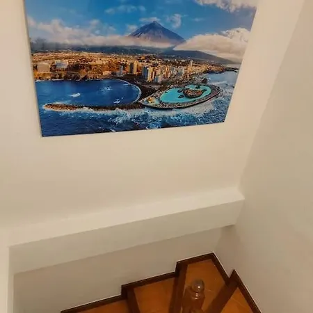 Apartmán Vista Al Oceano, 2 Plantas, 3 Dormitorios. Puerto de la Cruz (Tenerife)