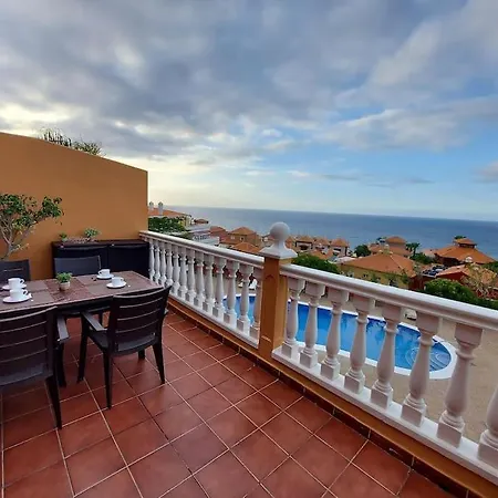 Vista Al Oceano, 2 Plantas, 3 Dormitorios. Apartmán